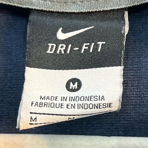 Nike Dri Fit Penn State Blue Long Sleeve Pullover 1/4 Zip Shirt Men’s Sz. Medium - Picture 3 of 7